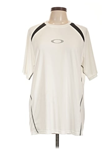 Oakley Logo Active Tee (view 1)