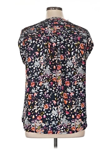 Daniel Rainn Short Sleeve Blouse (view 2)