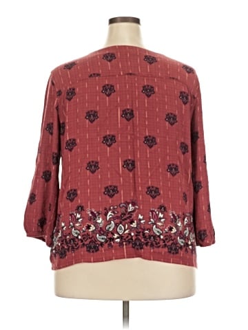 Magnolia Grace 3/4 Sleeve Blouse (view 2)