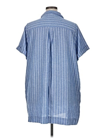 Old Navy Casual Dress (view 2)