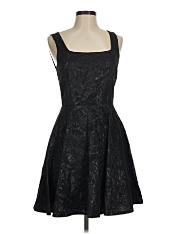 Diane von Furstenberg Cocktail Dress (view 1)