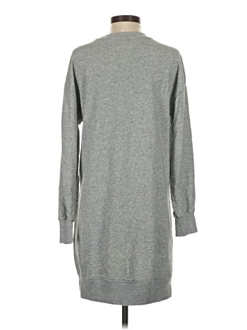 Old Navy Casual Dress (view 2)