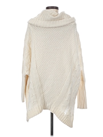 Moda International Poncho (view 2)