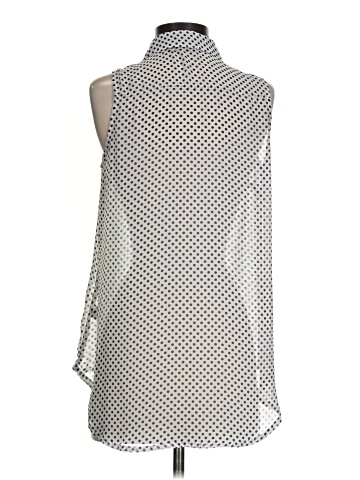 a.n.a. A New Approach Sleeveless Blouse (view 2)