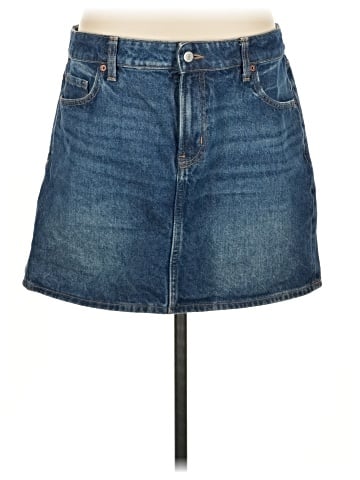 Old Navy Denim Skirt (view 1)