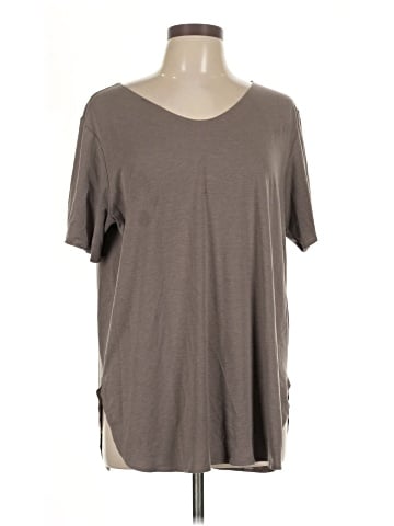 Uniqlo Short Sleeve T-Shirt (view 1)