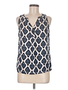 Anne Carson Sleeveless Blouse