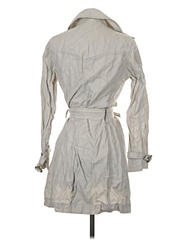 Gap Trenchcoat (view 2)