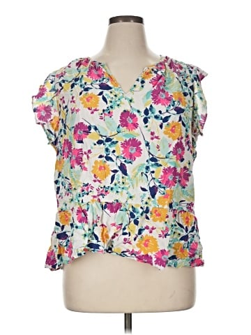 True Craft Short Sleeve Blouse (view 1)