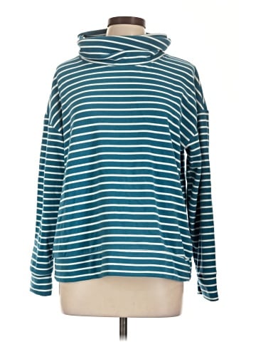 Time and Tru Pullover Sweater (view 1)