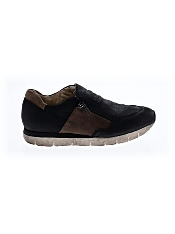 otBt Sneakers (view 1)