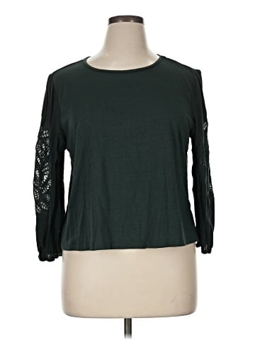 Assorted Brands 3/4 Sleeve Top (view 1)