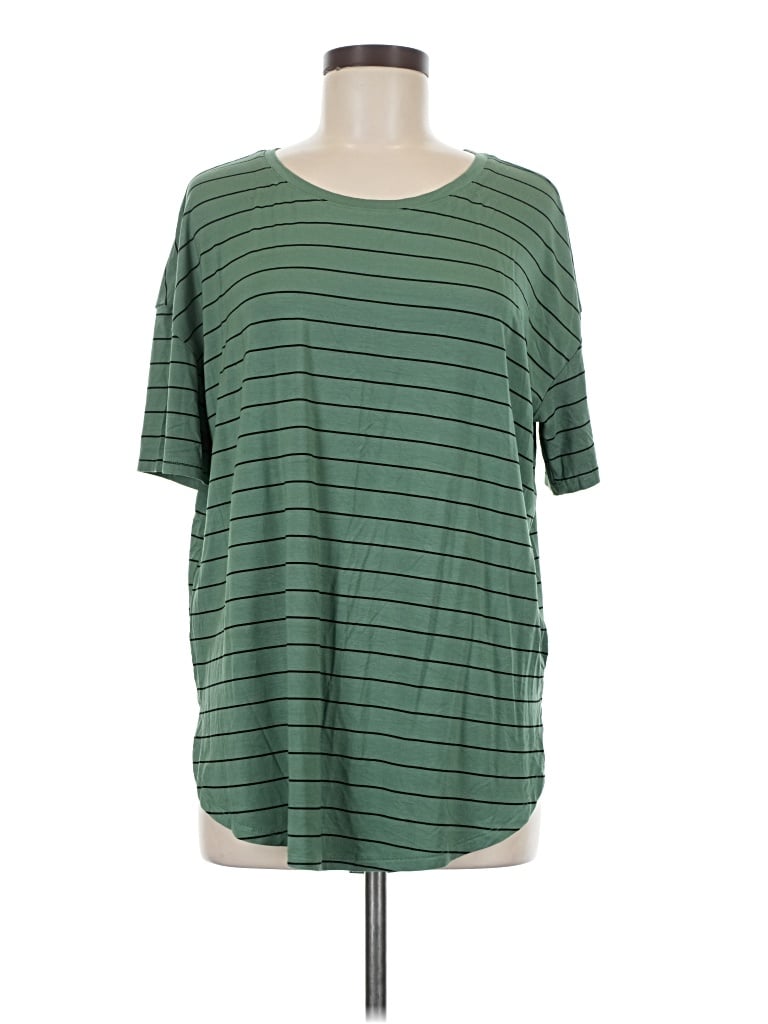 Pre-owned Time And Tru Short Sleeve T-shirt In Green
