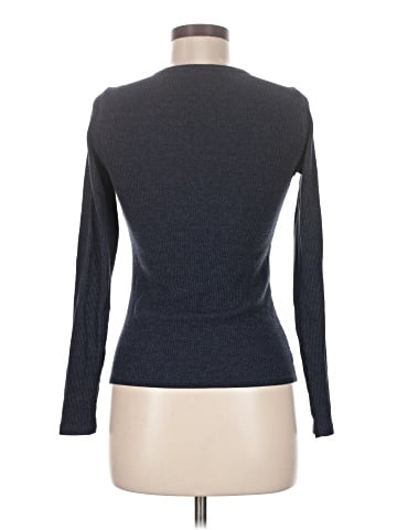 Old Navy Pullover Sweater (view 2)
