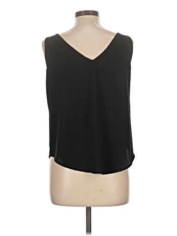 Fancyinn Sleeveless T-Shirt (view 2)