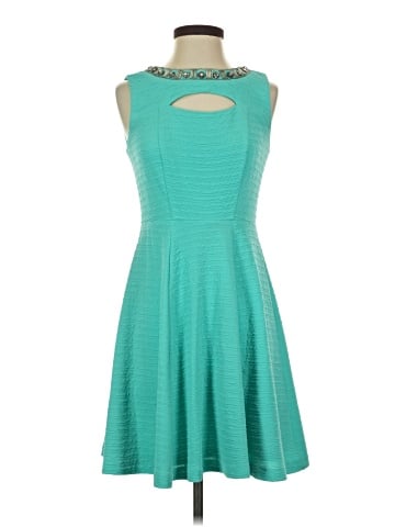 Sandra Darren Casual Dress (view 1)