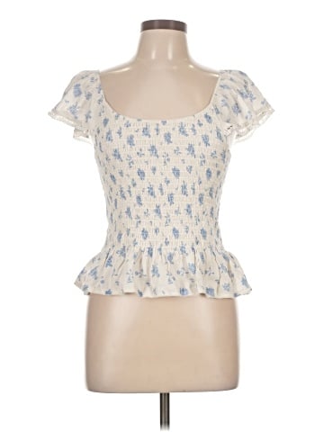Francesca's Short Sleeve Top (view 1)