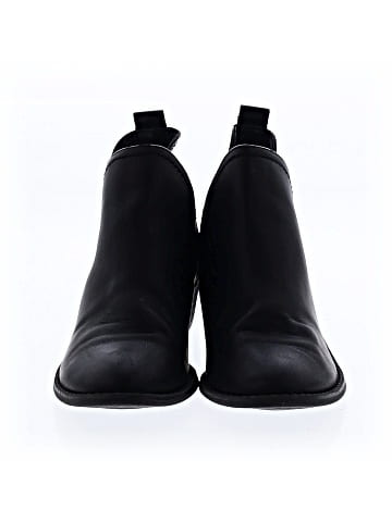 Universal Thread Ankle Boots (view 2)