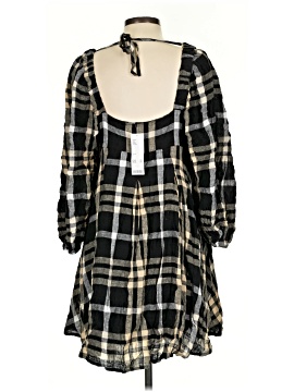 Urban Outfitters Casual Dress (view 2)