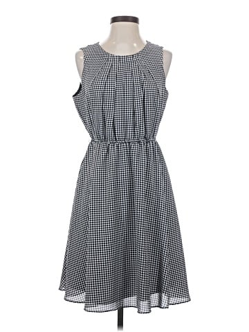 Elle Casual Dress (view 1)