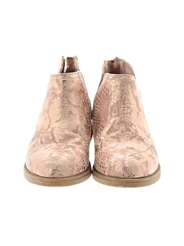 Kenneth Cole REACTION Ankle Boots (view 2)