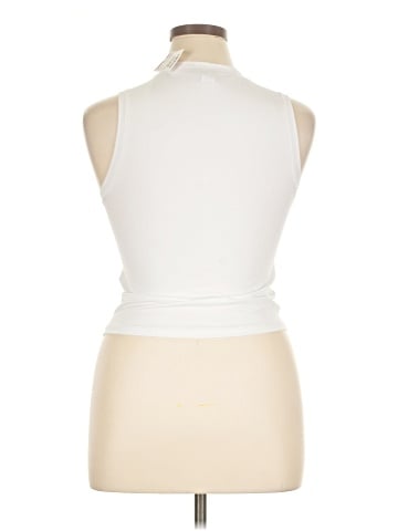 Yogalicious Tank Top (view 2)