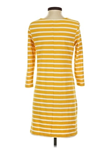 Old Navy Casual Dress (view 2)