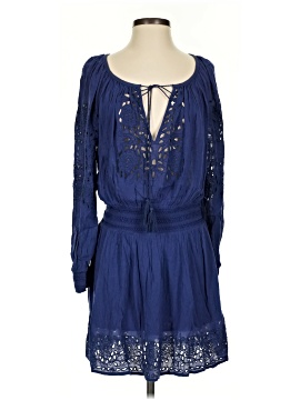 Alice + Olivia Casual Dress (view 1)