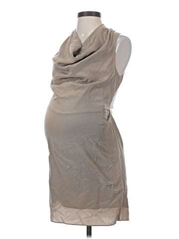 Liquid New York for A Pea In The Pod Cocktail Dress (view 1)
