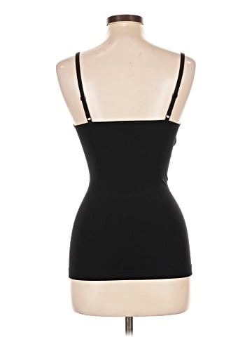 Nouvelle Sleeveless T-Shirt (view 2)
