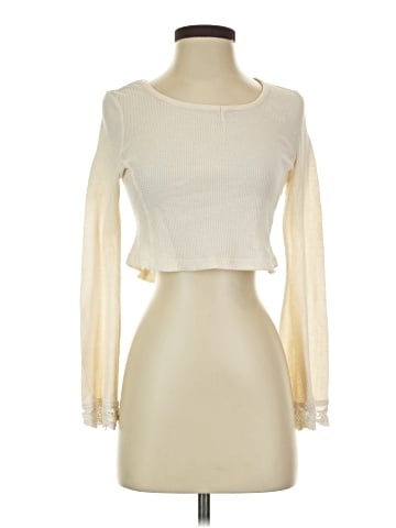 Kendall & Kylie Long Sleeve Top (view 1)