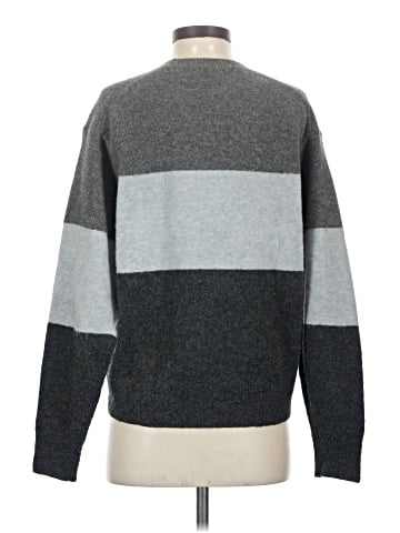 Uniqlo Pullover Sweater (view 2)