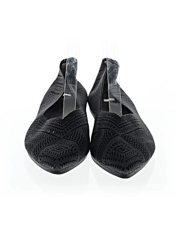 Unbranded Flats (view 2)