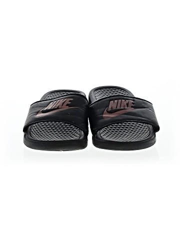 Nike Sandals (view 2)