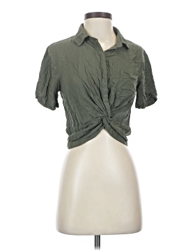 Forever 21 Short Sleeve Blouse