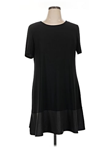 Tiana B. Casual Dress (view 1)