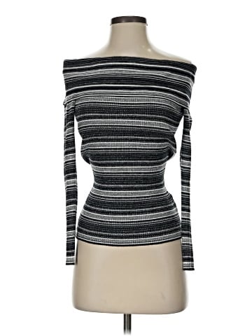 Candie's Long Sleeve Top (view 1)