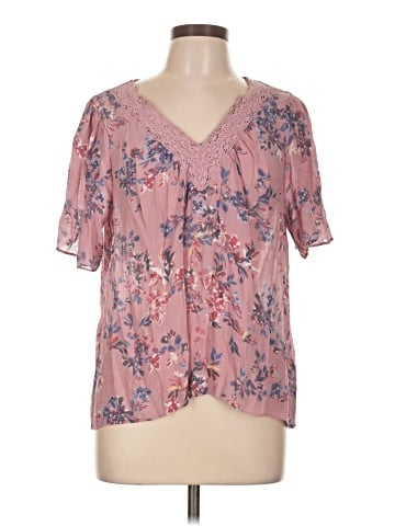 Hope & Harlow Short Sleeve Blouse (view 1)