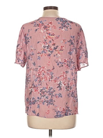 Hope & Harlow Short Sleeve Blouse (view 2)