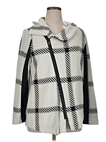 Kozan Poncho (view 1)