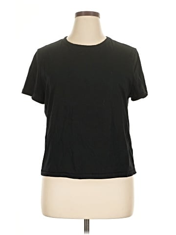 Gap Short Sleeve T-Shirt (view 1)