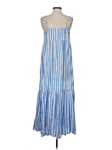 Old Navy Casual Dress (view 2)