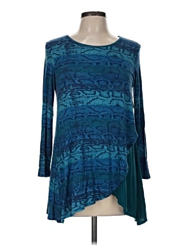 Westbound 3/4 Sleeve Top (view 1)
