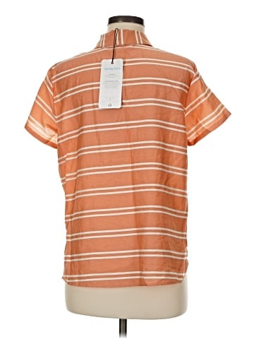 CAbi Short Sleeve Button-Down Shirt (view 2)