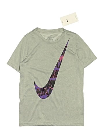 Nike Short Sleeve T-Shirt (view 1)