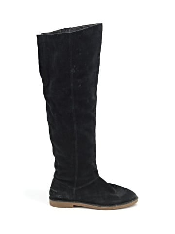 Ugg Boots (view 1)