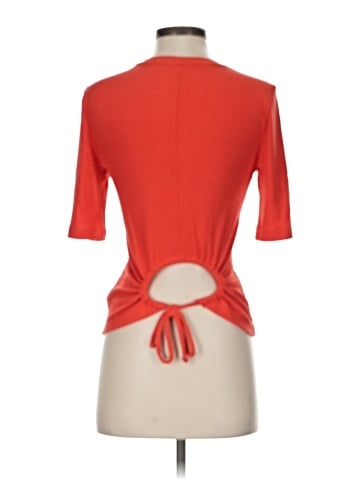 Gap Short Sleeve Top (view 2)