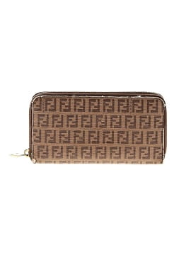 Fendi Wallet (view 1)