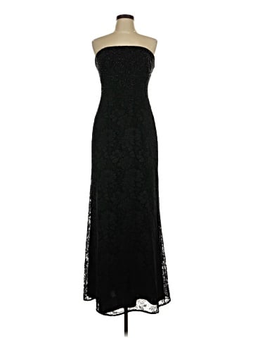 Carmen Marc Valvo Cocktail Dress (view 1)