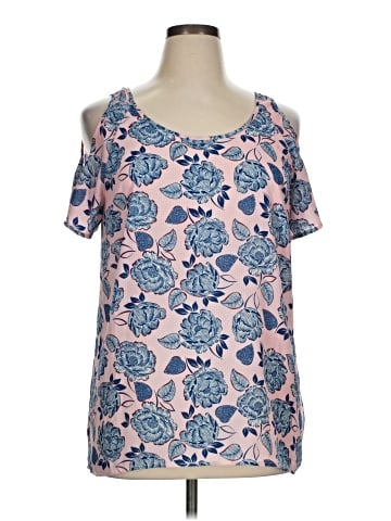 Kut from the Kloth Short Sleeve Blouse (view 1)